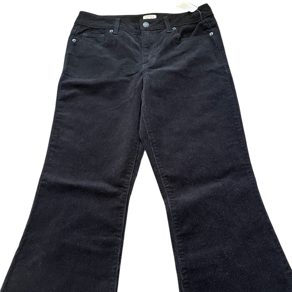 Time and Tru Women’s Black Flare Pants